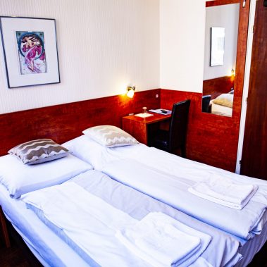 Ein Bild eines Zimmers im Rheinblick Hotel.